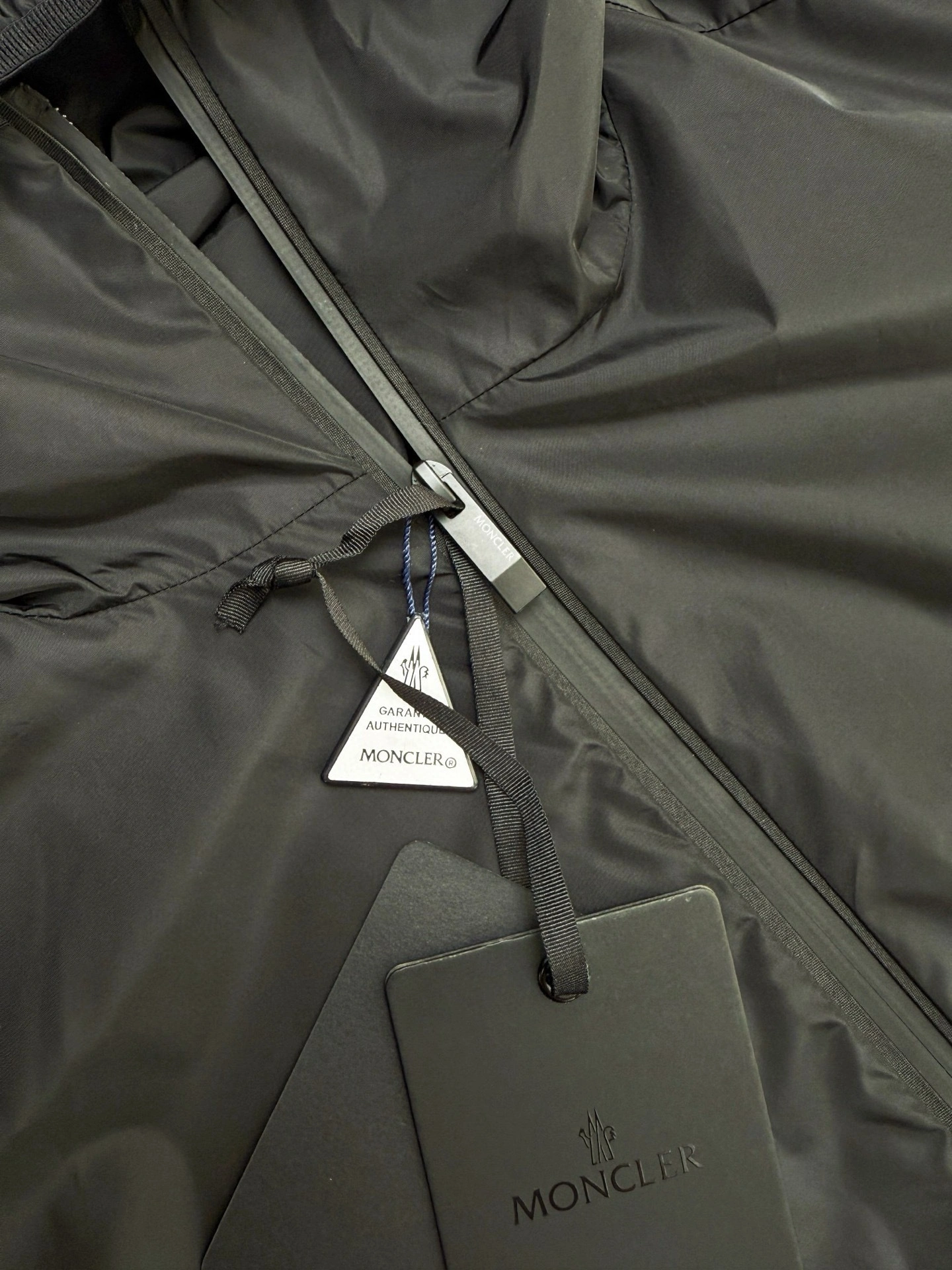 wg.luxury- 7o9385r item:E-F409G2642